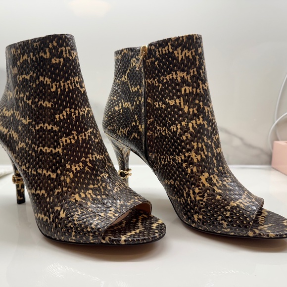 COACH REMI Snakeskin Snakebite Open Toe Ankle Leather Bootie Boots Tan Black 9.5 - Picture 1 of 8
